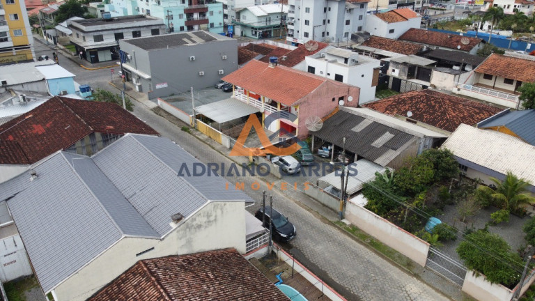 Imagem Terreno à Venda, 251 m² em Gravatá - Navegantes Imagem Terreno à Venda, 251 m² em Gravatá - Navegantes
