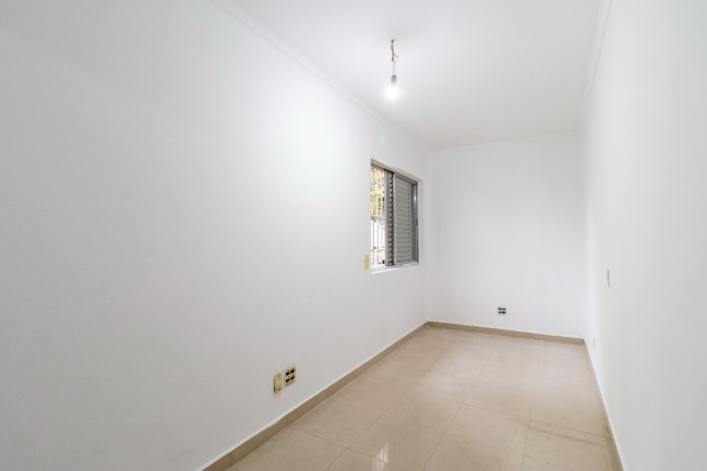 Imagem Sobrado com 3 Quartos à Venda, 240 m² em Vila Firmiano Pinto - São Paulo