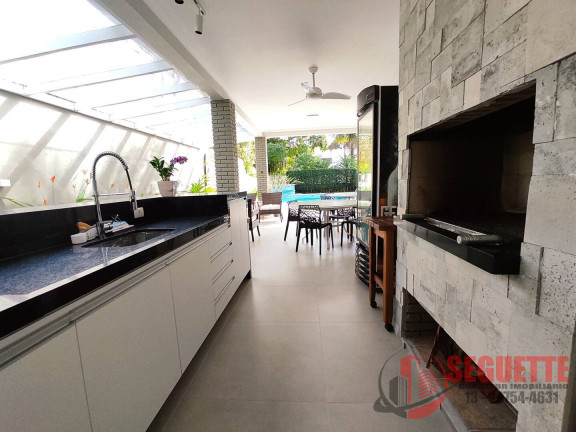 Imagem Casa com 5 Quartos para Temporada, em Riviera De São Lourenço - Bertioga Imagem Casa com 5 Quartos para Temporada, em Riviera De São Lourenço - Bertioga