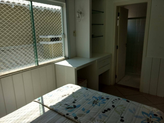 Imagem Casa com 4 Quartos para Temporada,  em Mariscal - Bombinhas