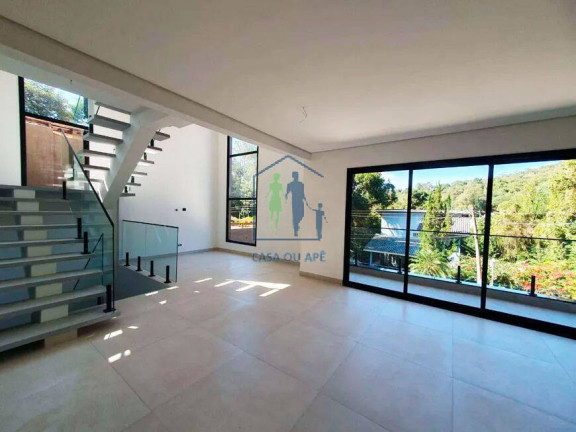 Casa com 3 Quartos à Venda, 220 m² em Chácaras Monte Serrat - Itapevi