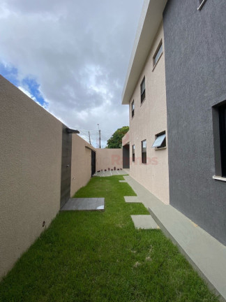 Casa com 4 Quartos à Venda, 125 m² em Messejana - Fortaleza
