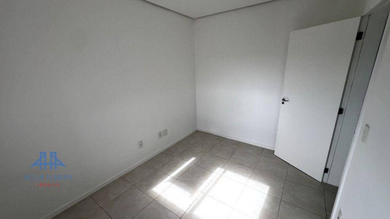 Imagem Apartamento com 3 Quartos para Alugar, 90 m² em Córrego Grande - Florianópolis Imagem Apartamento com 3 Quartos para Alugar, 90 m² em Córrego Grande - Florianópolis