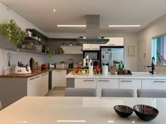 Imagem Sobrado com 3 Quartos à Venda, 411 m² em Santa Paula - São Caetano Do Sul Imagem Sobrado com 3 Quartos à Venda, 411 m² em Santa Paula - São Caetano Do Sul