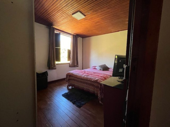 Imagem Casa com 10 Quartos à Venda, 327 m² em Albuquerque - Teresópolis Imagem Casa com 10 Quartos à Venda, 327 m² em Albuquerque - Teresópolis