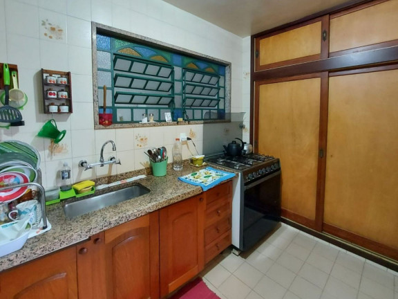 Imagem Casa com 4 Quartos à Venda, 360 m² em Jardim Europa - Teresópolis