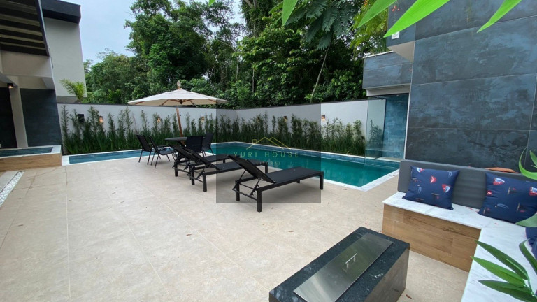 Casa com 7 Quartos à Venda, 380 m² em Riviera - Bertioga