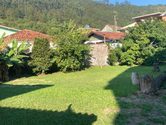 Imagem Casa com 4 Quartos à Venda, 300 m² em Ganchos Do Meio - Governador Celso Ramos Imagem Casa com 4 Quartos à Venda, 300 m² em Ganchos Do Meio - Governador Celso Ramos