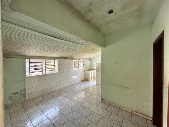 Imagem Casa com 3 Quartos à Venda, 73 m² em Leonor - Londrina