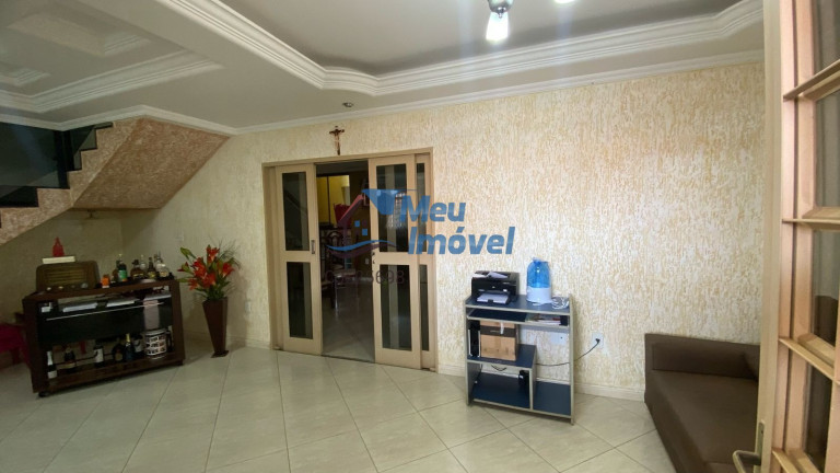 Imagem Casa com 4 Quartos à Venda, 250 m² em Taguatinga Norte (taguatinga) - Brasília Imagem Casa com 4 Quartos à Venda, 250 m² em Taguatinga Norte (taguatinga) - Brasília