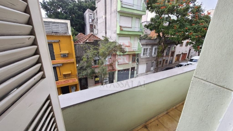Imagem Apartamento com 3 Quartos à Venda, 101 m² em Centro - Porto Alegre Imagem Apartamento com 3 Quartos à Venda, 101 m² em Centro - Porto Alegre
