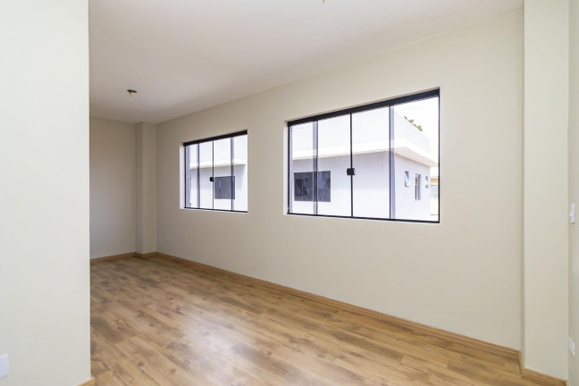 Imagem Casa de Condomínio com 3 Quartos à Venda, 97 m² em Uberaba - Curitiba