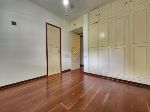 Imagem Casa com 3 Quartos à Venda, 530 m² em Cascata Do Imbuí - Teresópolis Imagem Casa com 3 Quartos à Venda, 530 m² em Cascata Do Imbuí - Teresópolis