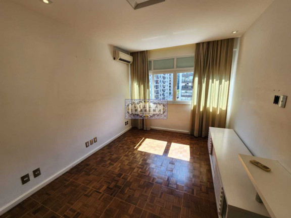 Imagem Apartamento com 3 Quartos à Venda, 155 m² em Humaitá - Rio De Janeiro Imagem Apartamento com 3 Quartos à Venda, 155 m² em Humaitá - Rio De Janeiro