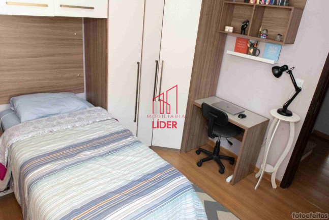 Imagem Sobrado com 3 Quartos à Venda, 117 m² em Uberaba - Curitiba