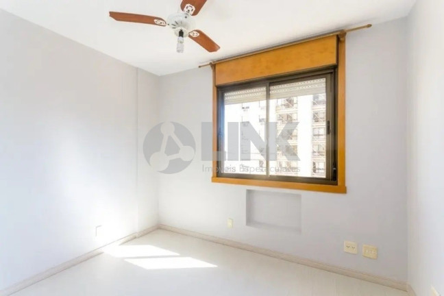 Imagem Apartamento com 3 Quartos à Venda, 88 m² em Passo Da Areia - Porto Alegre Imagem Apartamento com 3 Quartos à Venda, 88 m² em Passo Da Areia - Porto Alegre