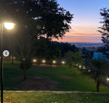 Imagem Casa com 4 Quartos à Venda, 257 m² em Observatório - Vinhedo Imagem Casa com 4 Quartos à Venda, 257 m² em Observatório - Vinhedo