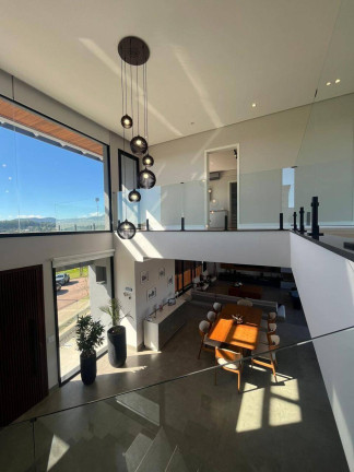 Imagem Casa de Condomínio com 6 Quartos à Venda, 802 m² em Medeiros - Jundiaí