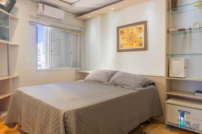 Imagem Apartamento com 4 Quartos à Venda, 164 m² em Centro - Balneário Camboriú Imagem Apartamento com 4 Quartos à Venda, 164 m² em Centro - Balneário Camboriú