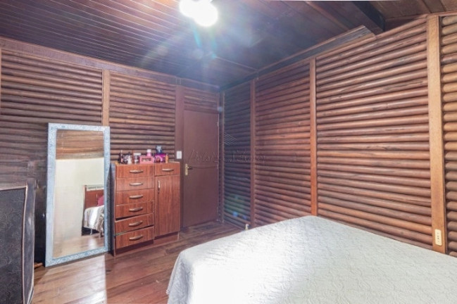 Imagem Casa com 3 Quartos à Venda, 244 m² em Cristal - Porto Alegre