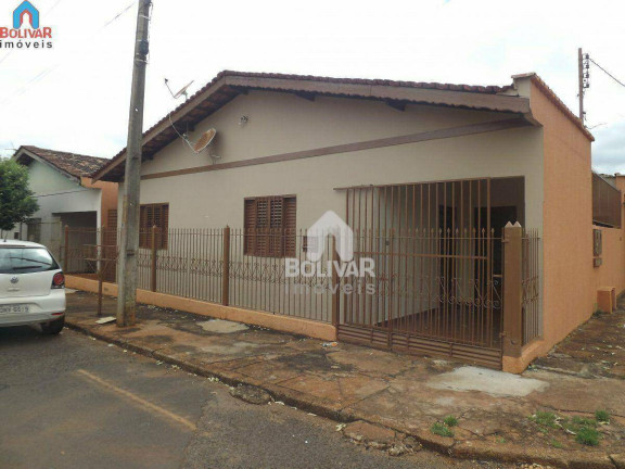 Casa com 3 Quartos à Venda, 180 m² em Setor Anhangüera - Itumbiara
