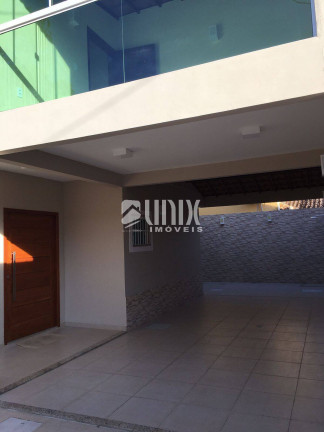 Imagem Casa com 3 Quartos à Venda, 160 m² em Ouro Verde - Rio Das Ostras Imagem Casa com 3 Quartos à Venda, 160 m² em Ouro Verde - Rio Das Ostras