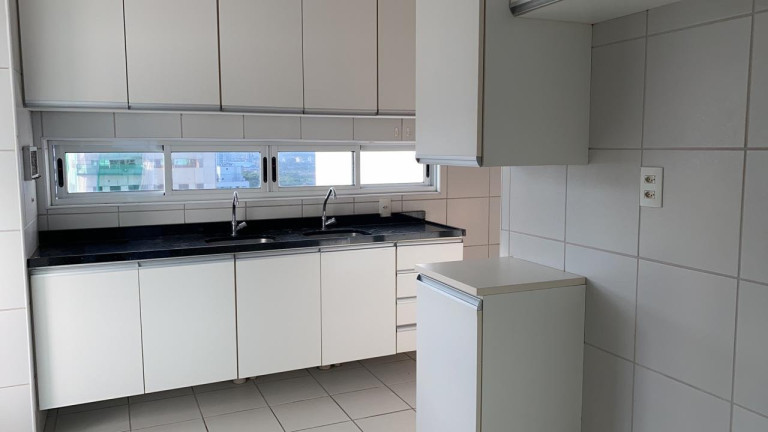 Apartamento com 3 Quartos à Venda, 140 m² em Boa Viagem - Recife