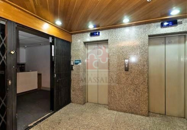 Imagem Sala Comercial à Venda, 134 m² em Centro - Porto Alegre Imagem Sala Comercial à Venda, 134 m² em Centro - Porto Alegre