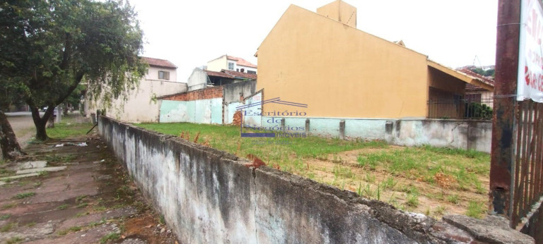 Terreno à Venda, 300 m² em Cavalhada - Porto Alegre