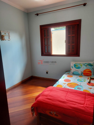Imagem Sobrado com 5 Quartos à Venda, 303 m² em City Bussocaba - Osasco