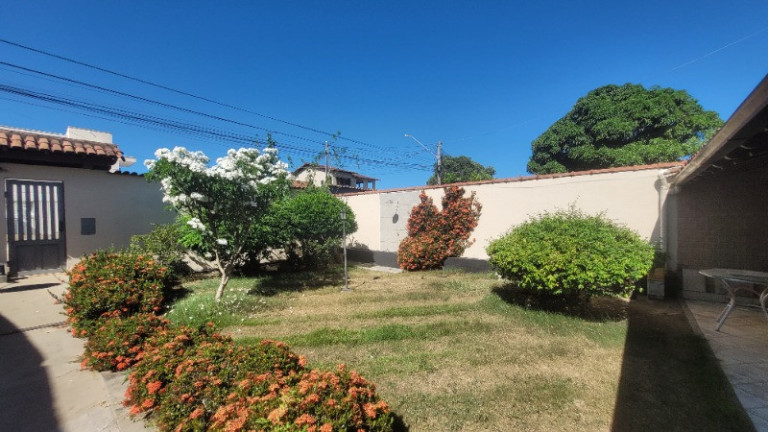 Imagem Casa com 3 Quartos à Venda, 250 m² em Das Laranjeiras - Serra Imagem Casa com 3 Quartos à Venda, 250 m² em Das Laranjeiras - Serra