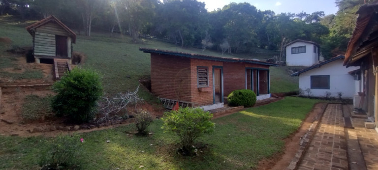 Chácara com 4 Quartos à Venda,  em Retiro - Cunha