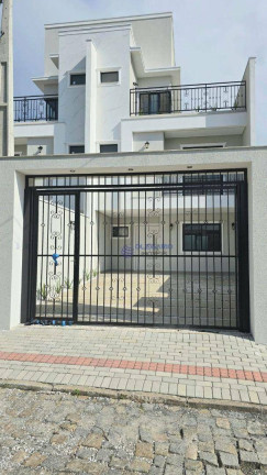 Imagem Sobrado com 3 Quartos à Venda, 205 m² em Armação - Penha