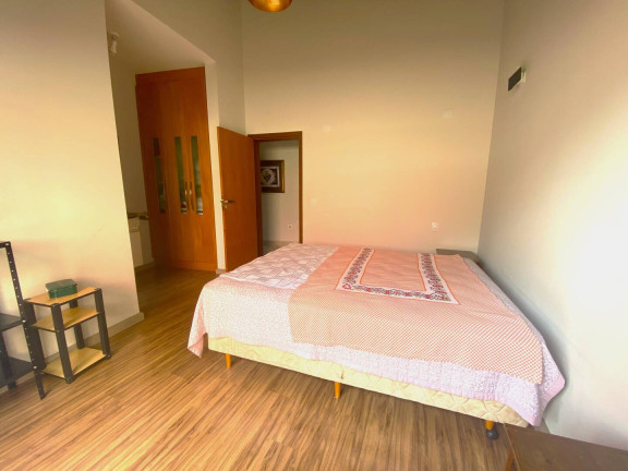 Imagem Casa com 4 Quartos à Venda, 2.040 m² em Usina - Atibaia