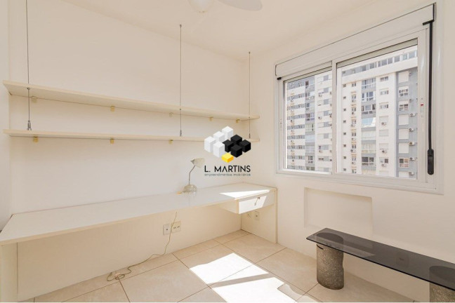 Imagem Apartamento com 2 Quartos à Venda, 63 m² em Passo Da Areia - Porto Alegre Imagem Apartamento com 2 Quartos à Venda, 63 m² em Passo Da Areia - Porto Alegre