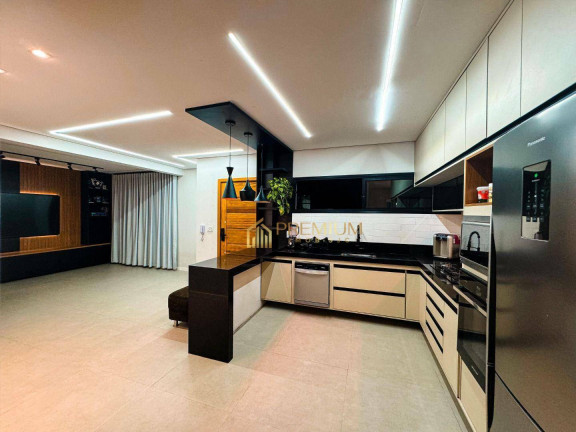 Imagem Sobrado com 3 Quartos à Venda, 111 m² em Cidade Jardim - Caraguatatuba