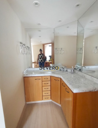 Imagem Apartamento com 4 Quartos à Venda, 140 m² em Icaraí - Niterói