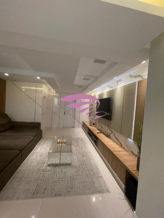 Imagem Imóvel com 4 Quartos à Venda, 210 m² em Meia Praia - Itapema Imagem Imóvel com 4 Quartos à Venda, 210 m² em Meia Praia - Itapema