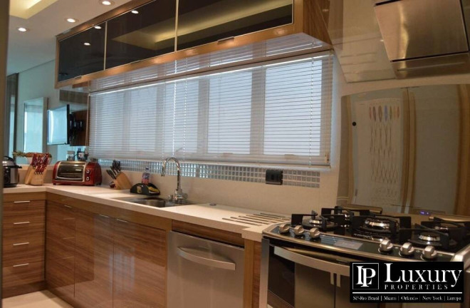 Imagem Apartamento com 3 Quartos à Venda, 254 m² em Alphaville Industrial - Barueri