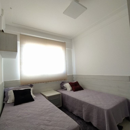 Imagem Apartamento com 3 Quartos à Venda, 73 m² em Vila Rosa - Goiânia