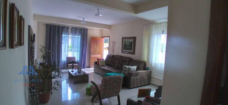 Imagem Casa com 4 Quartos à Venda, 280 m² em Trindade - Florianópolis Imagem Casa com 4 Quartos à Venda, 280 m² em Trindade - Florianópolis