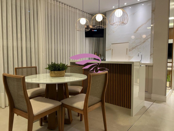 Imagem Imóvel com 4 Quartos à Venda, 165 m² em Meia Praia - Itapema