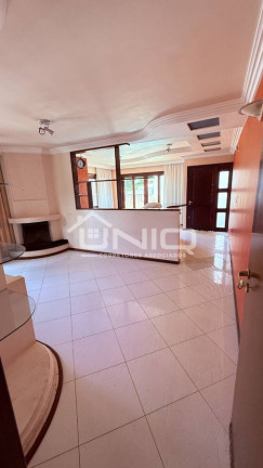 Imagem Casa com 6 Quartos à Venda, 377 m² em Pinheiros - Pato Branco