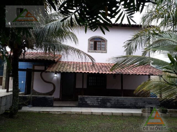 Chácara com 3 Quartos à Venda, 894 m² em Bosque Fundo - Maricá