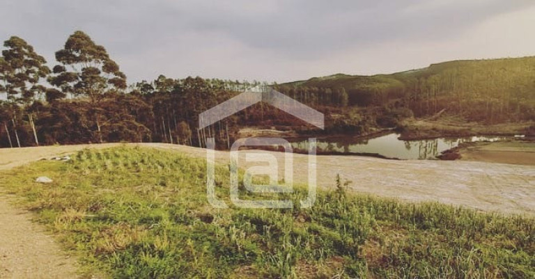 Imagem Imóvel com 5 Quartos à Venda, 19 m² em Taquari - Caldas Imagem Imóvel com 5 Quartos à Venda, 19 m² em Taquari - Caldas