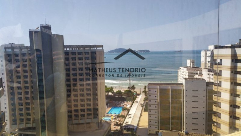 Imagem Cobertura com 4 Quartos à Venda, 232 m²