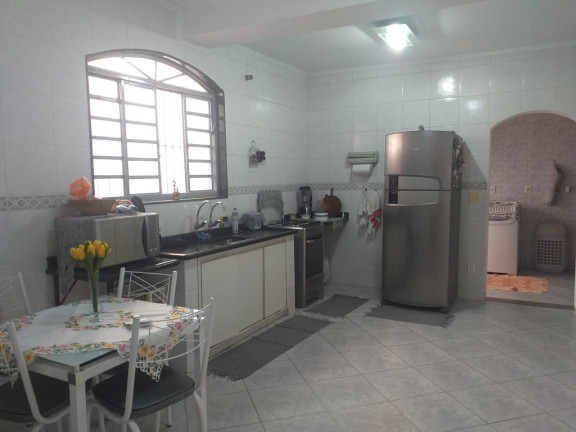 Imagem Casa com 3 Quartos à Venda, 400 m² em Vila Pires - Santo André Imagem Casa com 3 Quartos à Venda, 400 m² em Vila Pires - Santo André