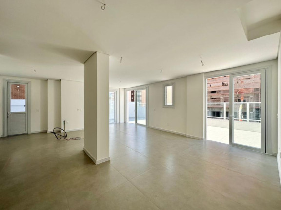 Imagem Casa com 4 Quartos à Venda, 246 m² em Navegantes - Capao Da Canoa