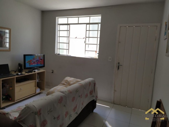 Imagem Sobrado com 4 Quartos à Venda, 248 m² em Vila Vianelo - Jundiaí Imagem Sobrado com 4 Quartos à Venda, 248 m² em Vila Vianelo - Jundiaí