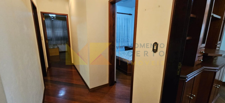 Imagem Casa com 4 Quartos à Venda, 307 m² em Escola Agrícola - Blumenau Imagem Casa com 4 Quartos à Venda, 307 m² em Escola Agrícola - Blumenau